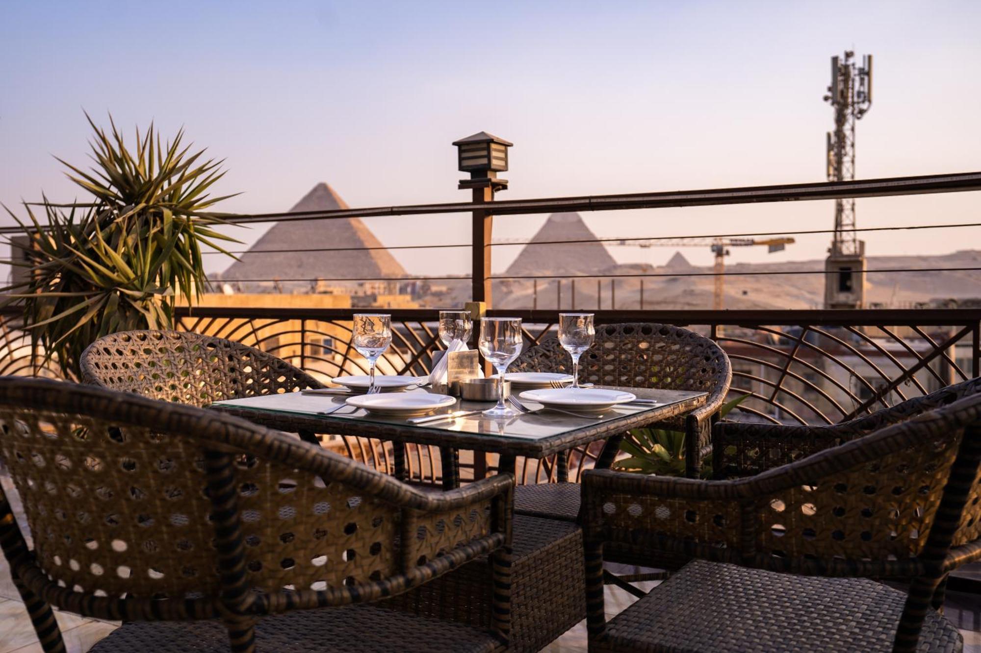 Hotel Pyramids Gem Plaza Kafret el-Gabal Exterior foto